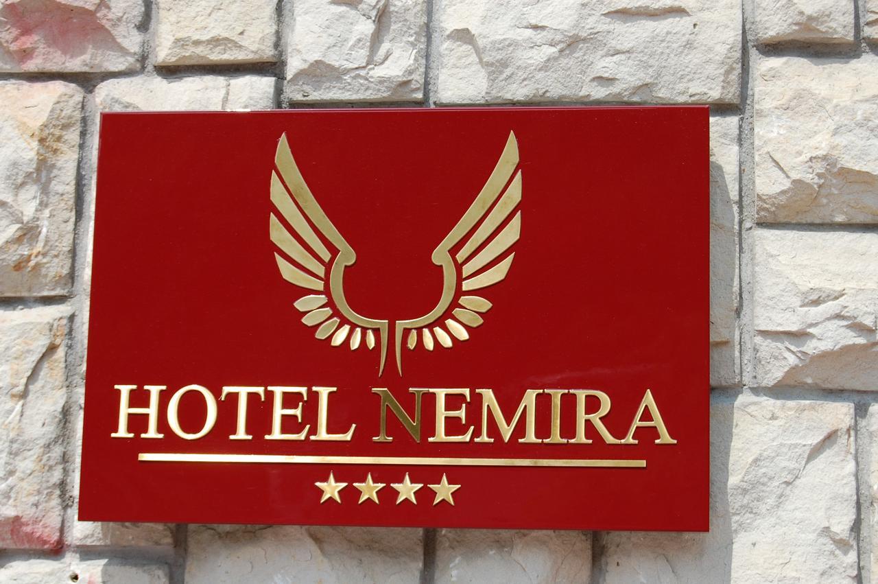 Hotel Nemira Slanic Moldova Ngoại thất bức ảnh