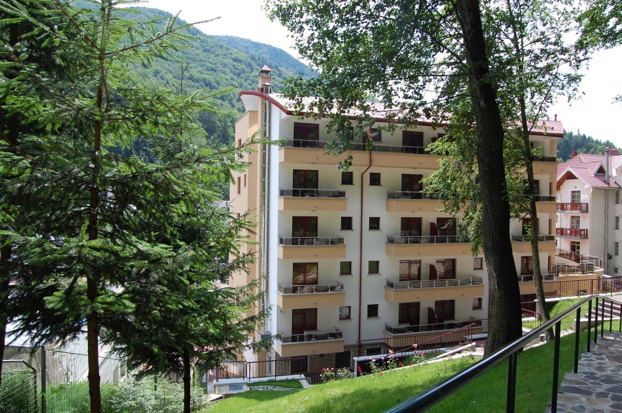 Hotel Nemira Slanic Moldova Ngoại thất bức ảnh